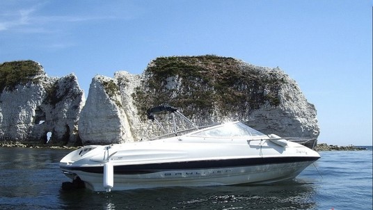 Bayliner 249 Deck Boat