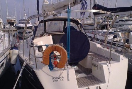 Hanse 371