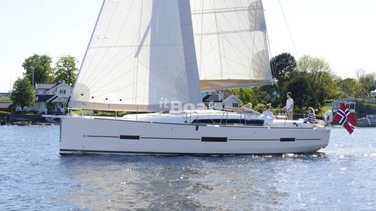 Dufour Grand Large 412