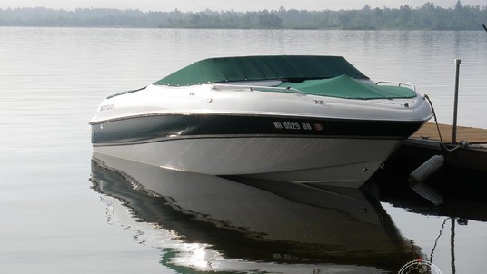 Four Winns Horizon 220