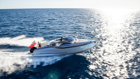Fairline F-Line 33 Outboard