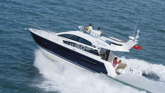 Fairline 42 Squadron