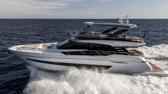 Fairline 68 Squadron