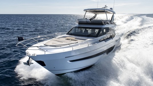 Fairline 68 Squadron