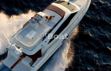 Ferretti 530