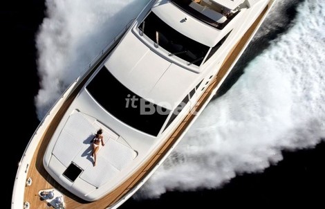 Ferretti 881RPH