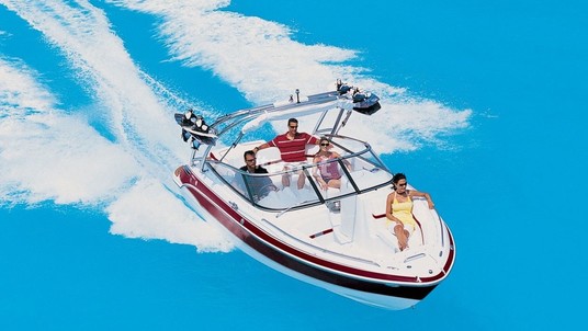 Formula 240 Bowrider