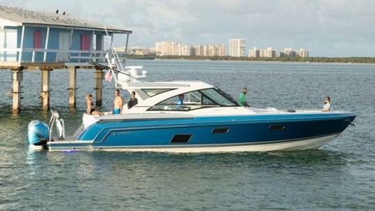 Formula 430 All Sport Crossover