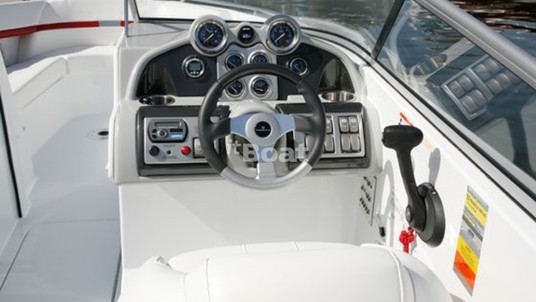 Formula 240 Bowrider Sport