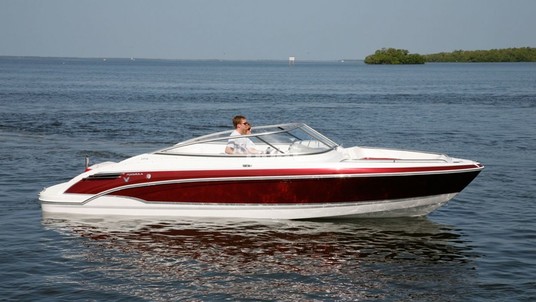 Formula 240 Bowrider Sport