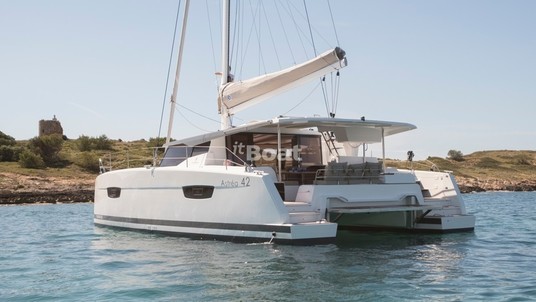 Fountaine Pajot Astréa 42