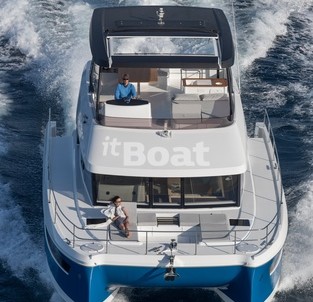 Fountaine Pajot MY44