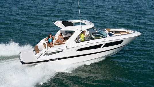 Four Winns Horizon 350