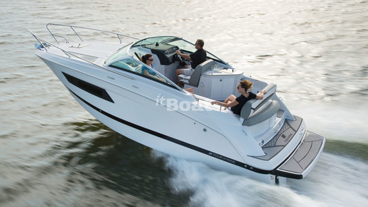 Four Winns Vista 255