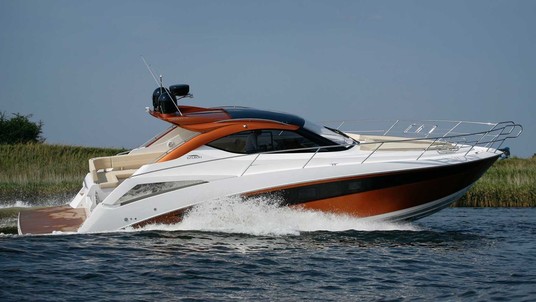 Galeon 385 HTS