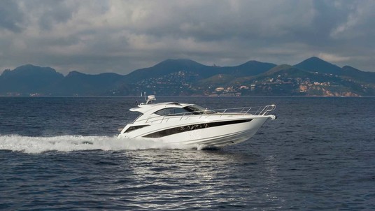 Galeon 405 HTL