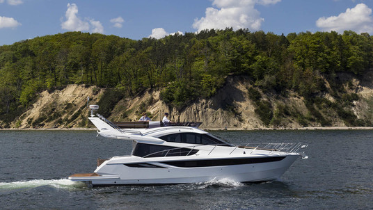 Galeon 420 Fly