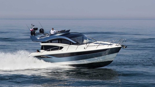 Galeon 430 Skydeck