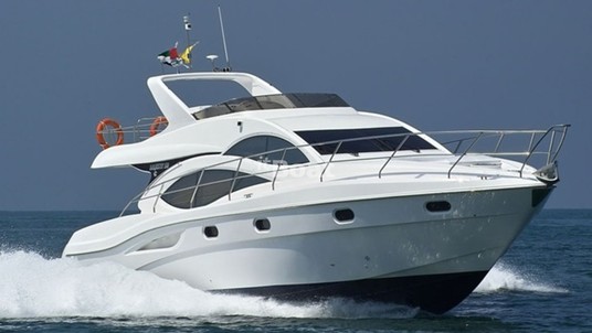 Majesty Yachts 50