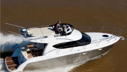 Aqualum Yachts 35