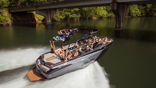 Malibu Wakesetter 23 LSV
