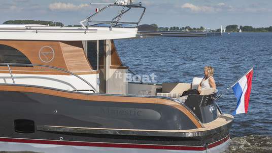 Aquanaut Majestic 1300 OC