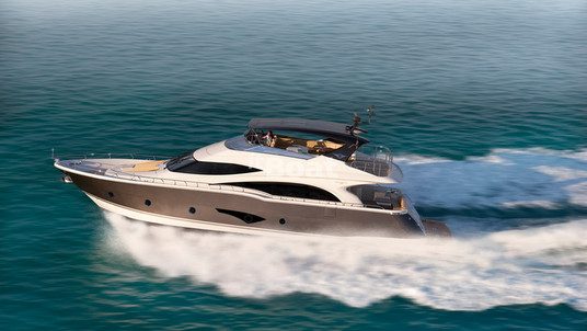 Marquis 720 Fly Bridge