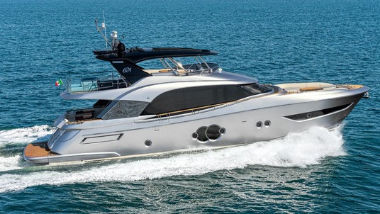 Monte Carlo Yachts 76