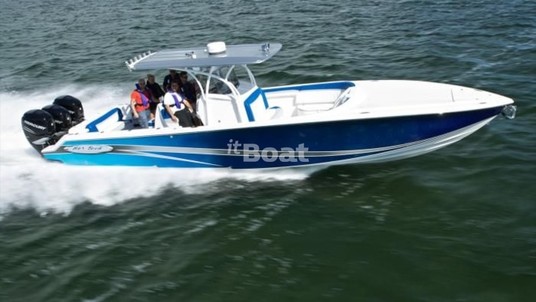 Nor-tech 390 Sport Cuddy