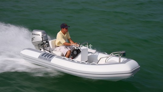 Novurania Deluxe 335