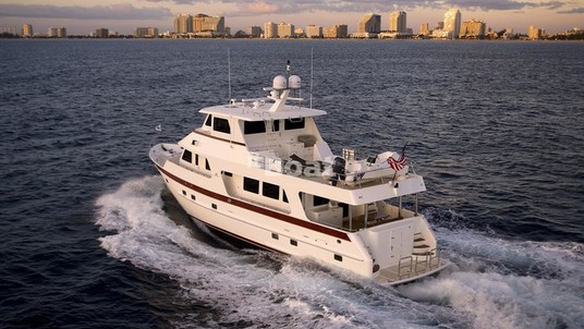 Outer Reef 740 Deluxbridge Skylounge Motoryacht