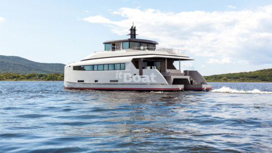 Pacifico Yachts Voyager 199