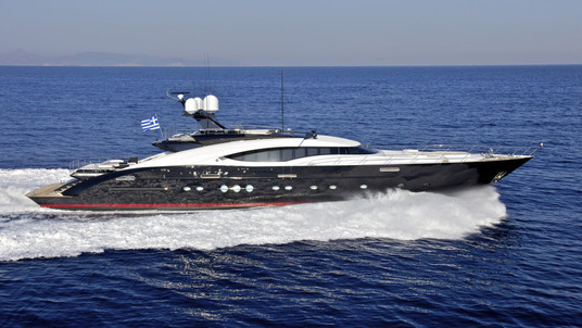 Palmer Johnson 135 SportYacht