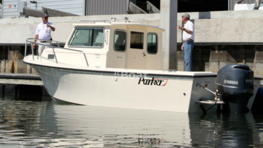 Parker 2120 Sport Cabin