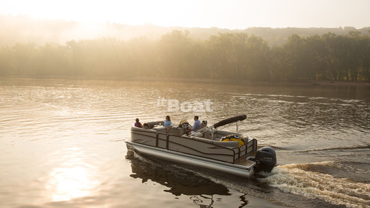 Premier Pontoons Solaris RF