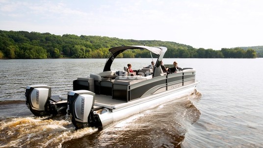 Premier Pontoons Intrigue RF