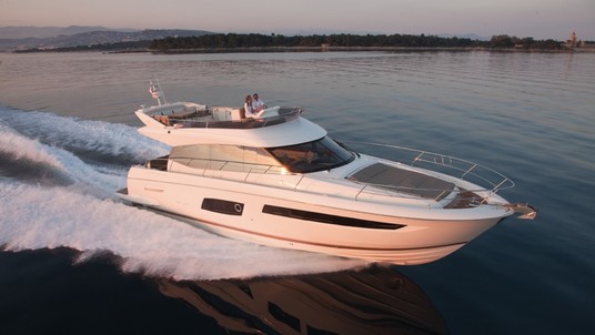 Prestige 560