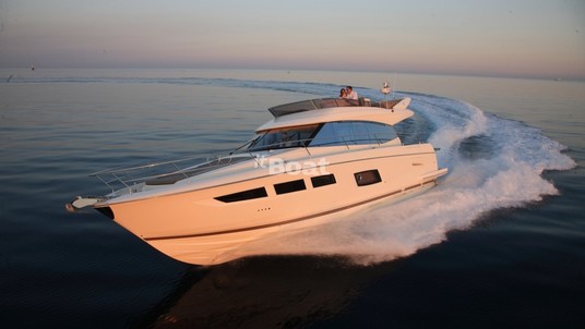 Prestige 550