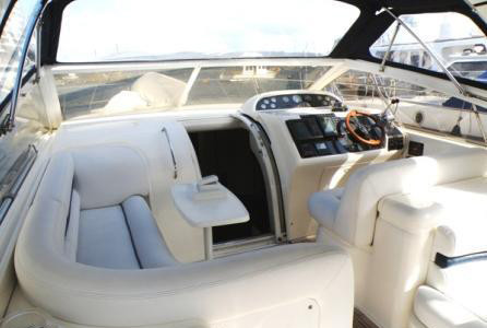 Princess V40 (1996-1999)