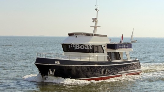 Privateer Trawler 54