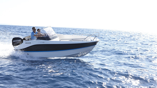 Quicksilver Activ 455 Open