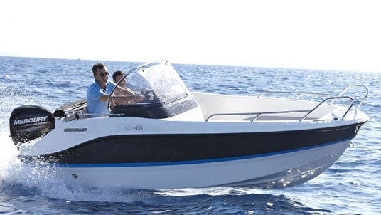 Quicksilver Activ 455 Open