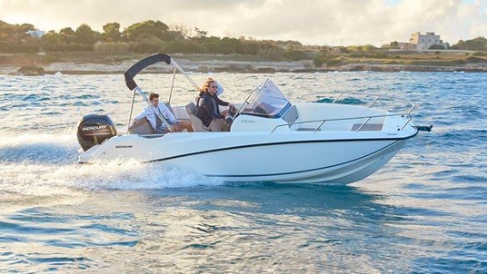 Quicksilver Activ 675 Open