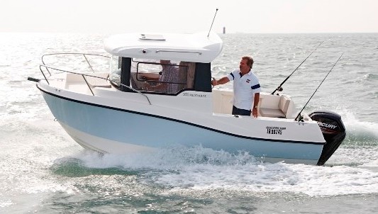 Quicksilver 555 Pilothouse