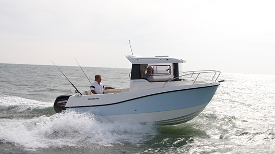 Quicksilver 555 Pilothouse