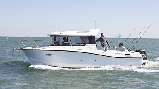 Quicksilver 755 Pilothouse