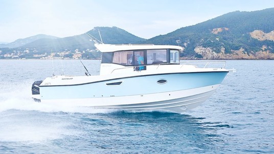 Quicksilver 905 Pilothouse
