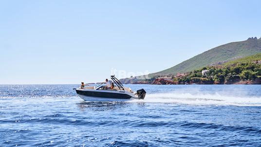 Quicksilver Activ 675 Bowrider