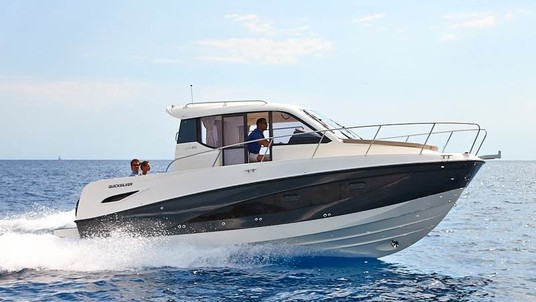 Quicksilver Activ 855 Weekend