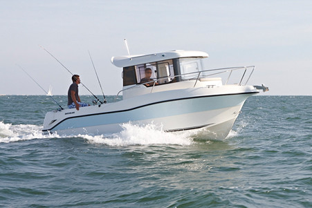 Quicksilver 690 Arvor
